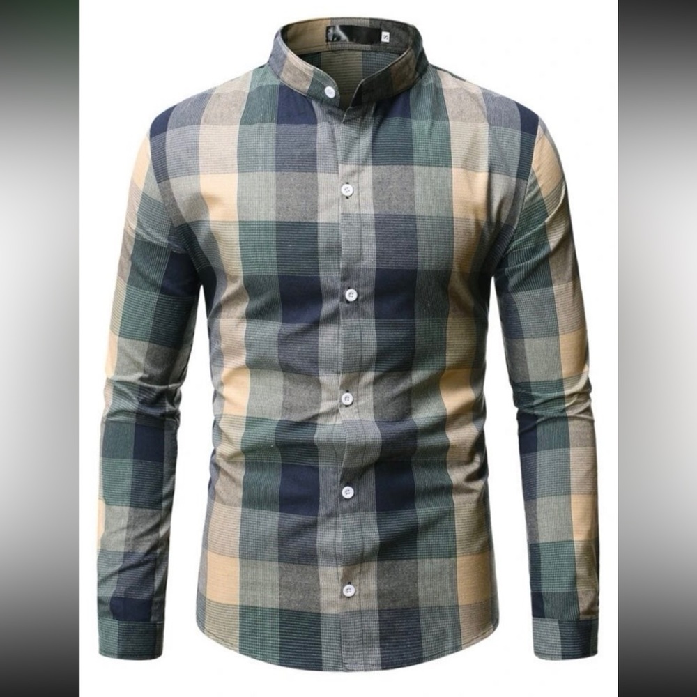 Men plaid button up shirt medium